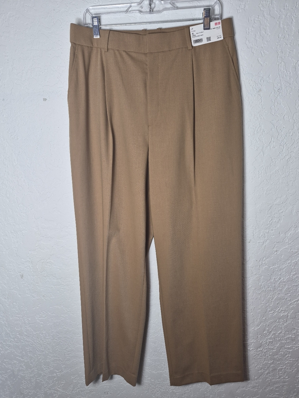 Uniqlo Womens Pleated Wide Pants - Picture 2 of 4